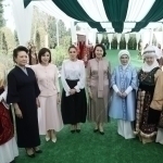 Birinchi xonimlar Bishkekda nimalar bilan band? (fotoreportaj)