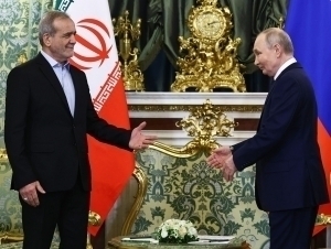 Путин Эронни уранни бойитишдан воз кечишга чақирди - ОАВ