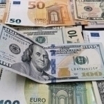 Dollar rate falls below 12,000 soums again