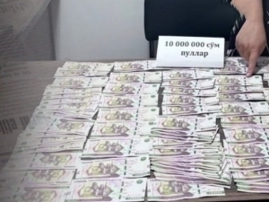 Қорақалпоғистонда пора эвазига ишга жойлаб қўйишни ваъда қилган шахс ушланди 