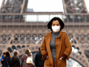 Франция пандемиядан аввал 1,7 миллиард тиббий ниқобларни йўқ қилгани маълум бўлди