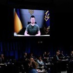 Zelenskiy NATOni Ukrainaning eski metrosi turniketiga qiyosladi