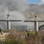 Erondagi eng katta ko‘prik yo‘q qilindi (video)