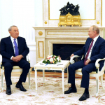 Назарбоев Путинга россиялик шифокорлар қандай қилиб унинг ҳаётини асраб қолганини сўзлаб берди