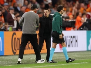 Xavi va Klopp terma jamoadagi debyut o‘yinda durang o‘ynadi