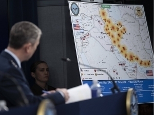 Трамп урушдан кейин Эрон харитаси ўзгариши мумкинлигини айтди