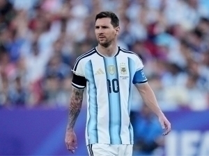 Messi otasi vafoti sabab faoliyatini vaqtinchaga to‘xtatdi – manba