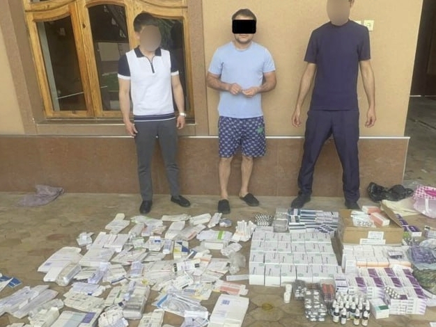 Toshkentda noqonuniy dorilar saqlangan ombor fosh etildi (video) 