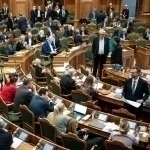 Daniya bir oydan beri hukumat tuzolmayapti