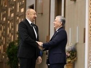 Президент пайғамбар ёшидан ошган Алиевга табрик йўллади