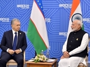 Mirziyoyev meets Modi in Kazan