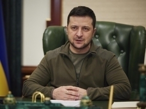 Zelenskiy Rossiya Ukrainaga “sovg‘a” tayyorlayotganini aytdi