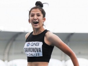 15 yoshli yengil atletikachi Sharifa Davronova Jahon chempioni bo‘ldi (video)
