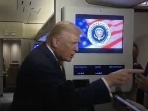 “Jim bo‘l, cho‘chqa!”. Tramp jurnalistni haqoratladi (video)