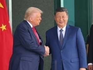 Трамп ядровий қурол бўйича музокараларга Хитойни жалб қилмоқчи – ОАВ