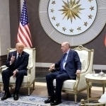 Трамп Эрдўғаннинг ҳузурида Путин ва Россия–Украина уруши ҳақида гапирди