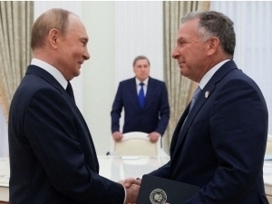 Trampning odami Putunni ko‘ndirish uchun Moskvaga boradi 