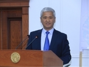 Ҳибсдаги ҳоким номидан пул ажратиш бўйича 5 та қарор чиқарилгани аниқланди