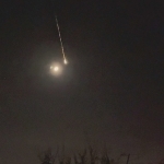 Berlin osmonida asteroid portladi (video)