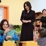 O‘zbekiston va Serbiya birinchi xonimlari Qibraydagi bog‘chaga bordi