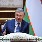 YeXHT Mirziyoyevning qarorini qarsak chalib kutib oldi