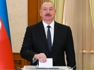 Илҳом Алиев сайловда ғалаба қозонди