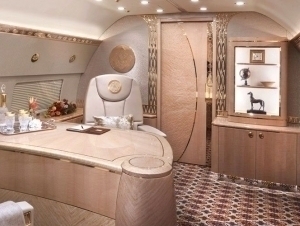 Бердимуҳамедовлар яна битта “учар сарой” буюртма қилди