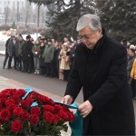 Олмаотада “қонли январь” воқеалари қурбонлари хотирасига ёдгорлик очилди 