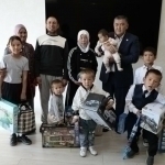 Qamchibek Tashiyev 10 bolali oilaga uy berdi