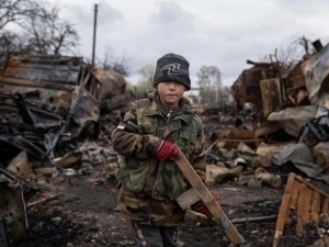 Тўрт йиллик қонли тугун: Украинадаги уруш нега ечилмаяпти?