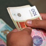 Eski banknotlarni yangisiga almashtirish imkoni berildi