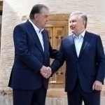 Shavkat Mirziyoyev Imomali Rahmonni tavallud kuni bilan tabrikladi