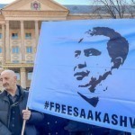 Тбилисида Саакашвили тарафдорлари митинг ўтказди (фоторепортаж)