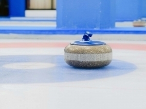 Paralimpiya o‘yinlarida noodatiy holat: kyorling toshlari o‘g‘irlab ketildi