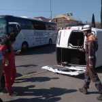 Sayyohlar ketayotgan ikki avtobus to‘qnashib ketdi