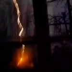 Samarqandda uylardan biriga yashin tushdi