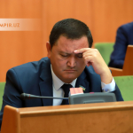 Шуҳрат Ғаниев дам олиш куни мажлис ўтказди. Вазирлик бунинг қонунийлигини айтмоқда