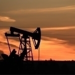 Rossiya neftining narxi tushib ketdi