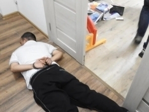 Россияда яна бир ҳибсга олинди 