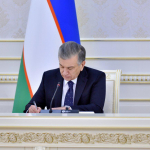 Президент янги қонунни имзолади. У 2023 йилда кучга киради