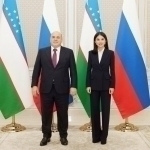 Mirziyoyeva Mishustin bilan mehnat migratsiyasi masalasini muhokama qildi