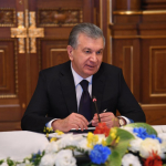 Президентнинг давлат фуқаролик хизмати соҳасидаги ваколатлари белгиланяпти