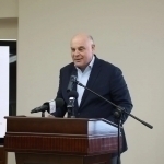 Abxaziya parlamenti “prezident” iste’fosini qabul qildi 