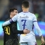 Ronaldu otasidan ayrilgan Messiga hamdardlik bildirdi