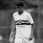 15 yoshli futbolchi o‘yin paytida otib ketildi