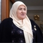 YeI Ramzan Qodirovning onasiga nisbatan sanksiya kiritdi
