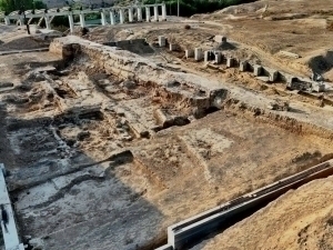 Namanganda qadimiy quvurlar topildi (foto)