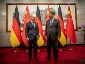 Си Цзиньпин Германияни протекционизмдан қочишга чақирди
