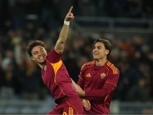 Qurollangan shaxslar “Roma” futbolchisini garovga oldi