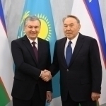 Mirziyoyev congratulates Nazarbayev on his birthday
